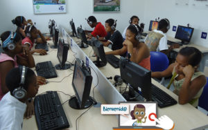 Aulas virtuales para la comunidad